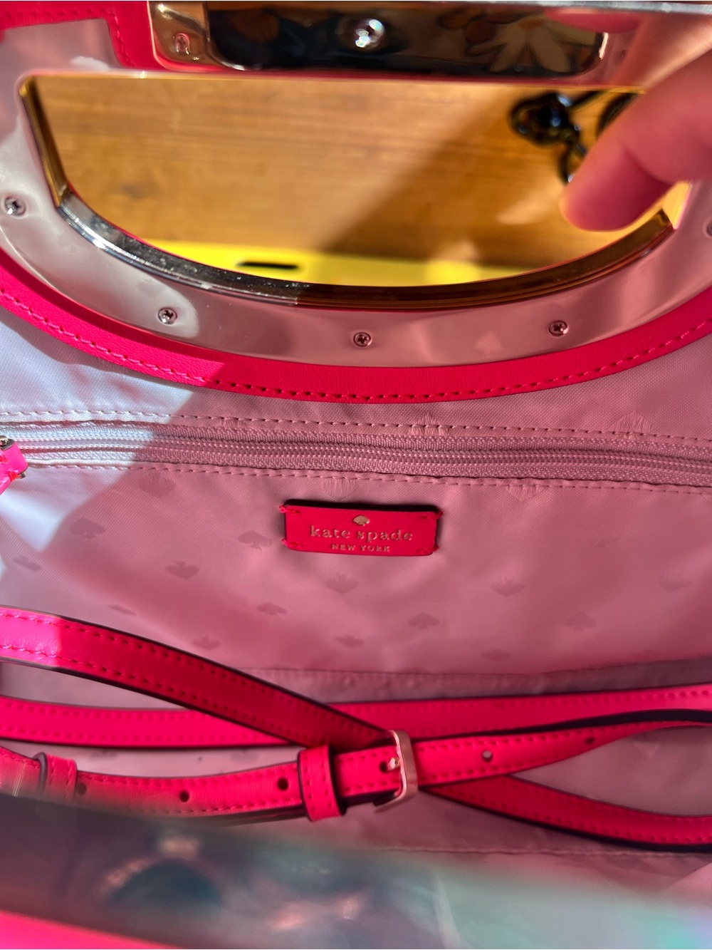 kate spade clutch pink and cream woven top-handle crossbody - Picture 6 of 7